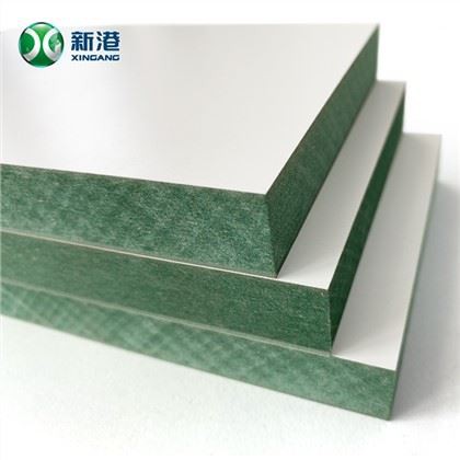 HPL-laminattjocklek 18mm 1220x2440x18mm Hög fuktbeständig grön /HMR-grön