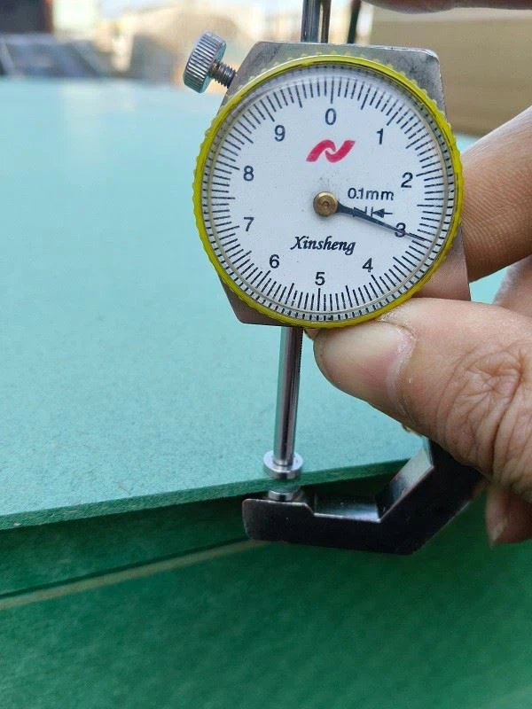 Best Quality MR-MDF Raw MDF Board 3mm 2.9mm